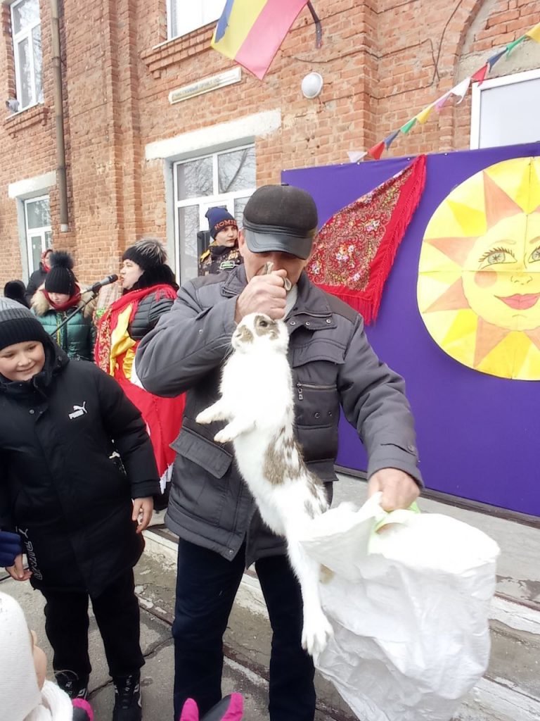 Жители и гости ст.Шумилинской проводили Зиму и встретили Весну - Искра -  новости станицы Казанской